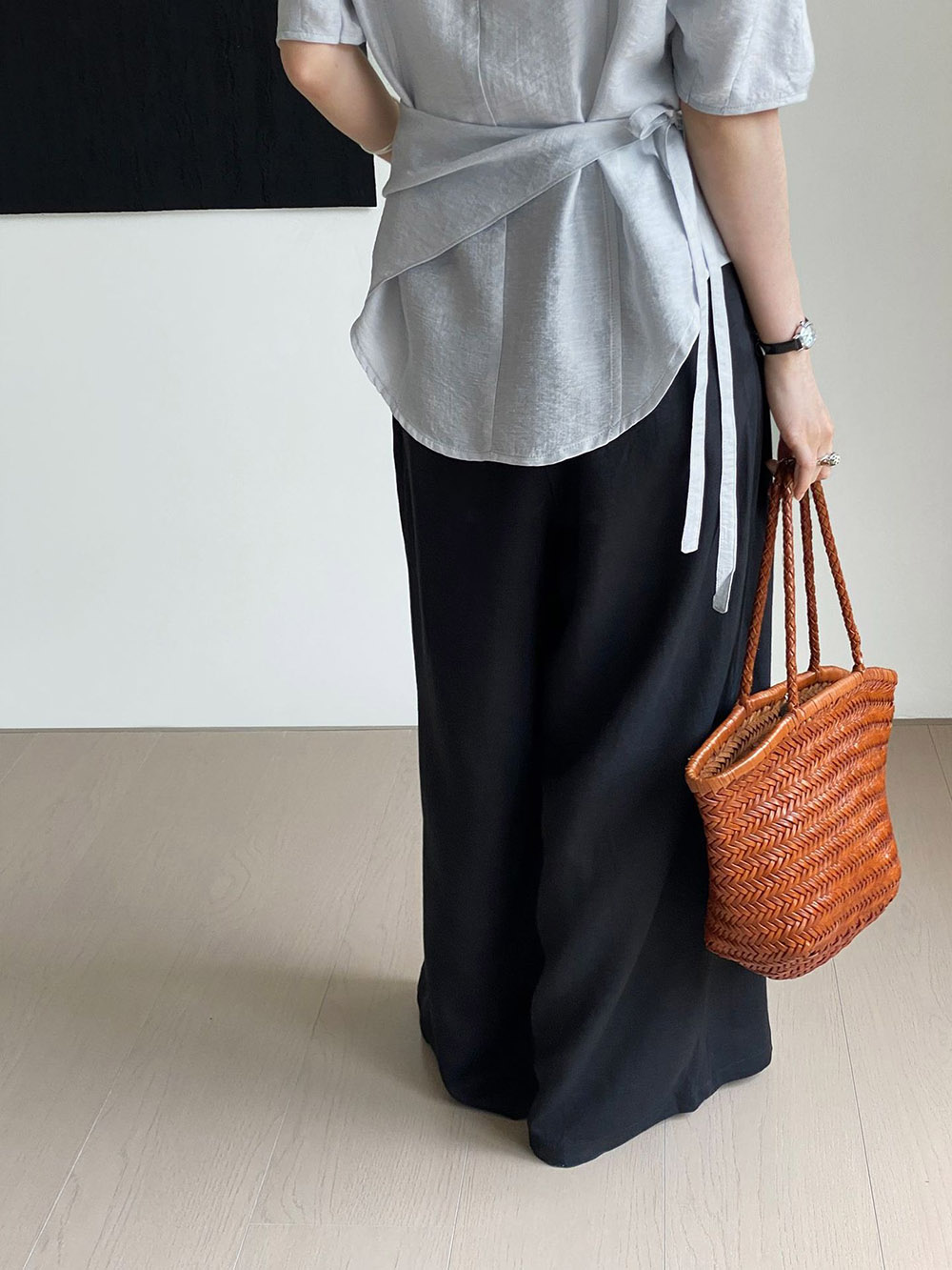 溫柔氣質天絲開衩上衣,evaviva,8C-FB7512,溫柔氣質天絲開衩上衣,領500,999免運