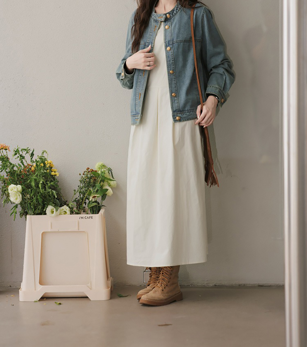 小金釦圓領牛仔外套,evaviva,8C-GO7517,小金釦圓領牛仔外套,領500,999免運