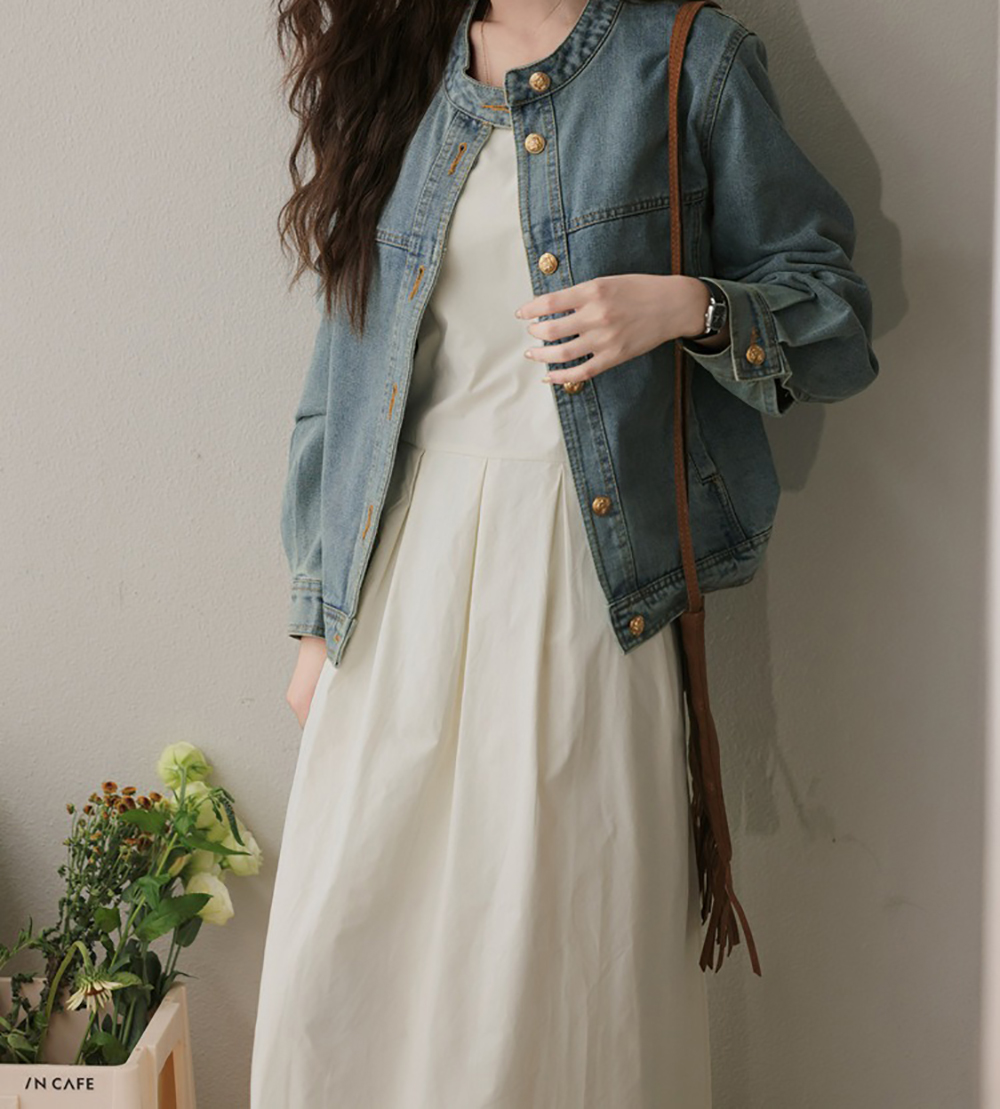 小金釦圓領牛仔外套,evaviva,8C-GO7517,小金釦圓領牛仔外套,領500,999免運