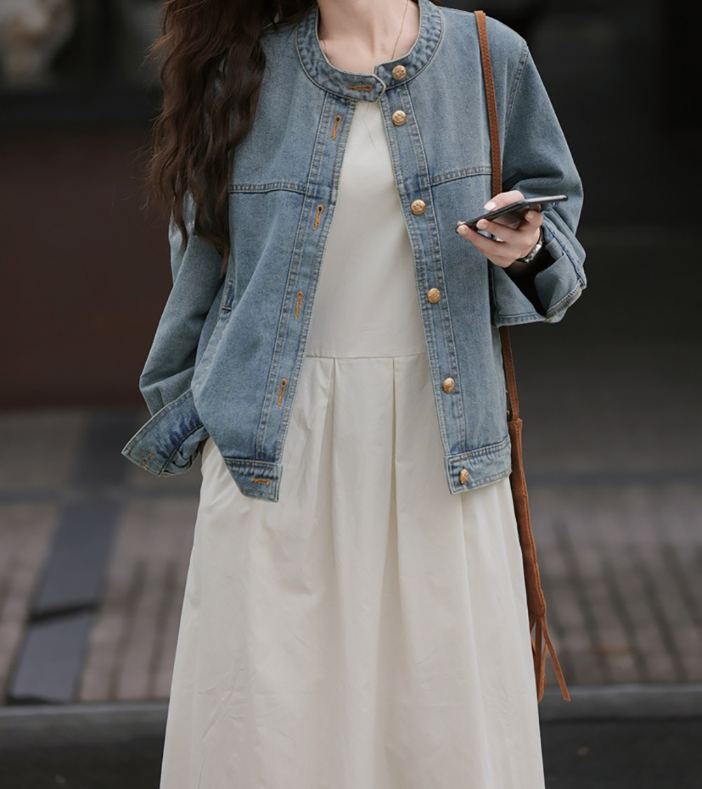 小金釦圓領牛仔外套,evaviva,8C-GO7517,小金釦圓領牛仔外套,領500,999免運