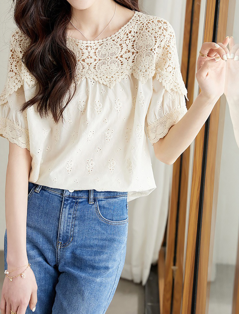 刺繡鏤空蕾絲短袖襯衫,evaviva,8C-HV7523,刺繡鏤空蕾絲短袖襯衫,領500,999免運