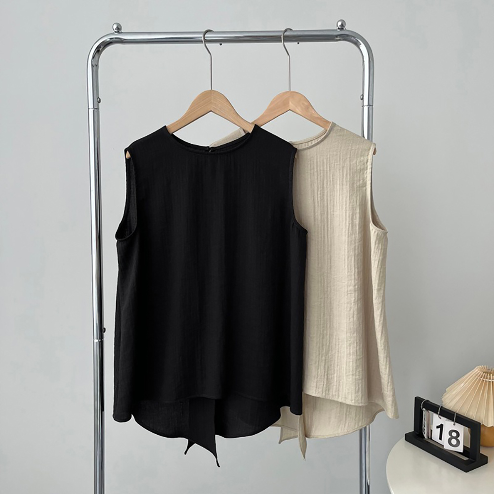 設計感後開衩圓領背心,evaviva,8C-UR7514,設計感後開衩圓領背心,周新品優惠,NEWARRIVAL