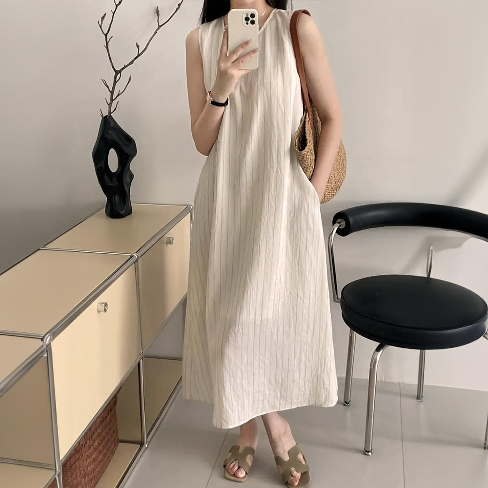 圓領條紋背心長洋裝