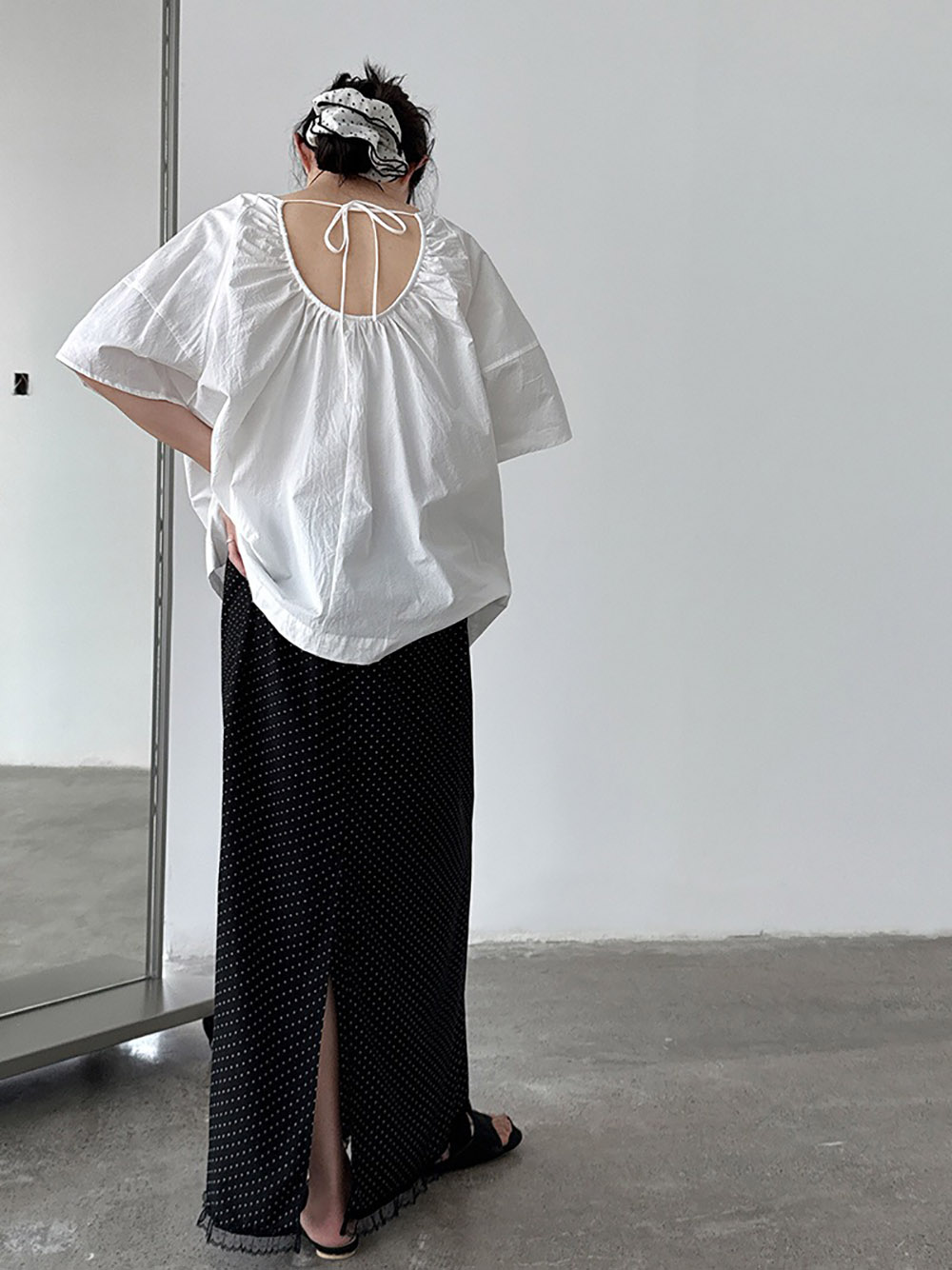 小露背綁帶圓領襯衫,evaviva,U2-ZA09203,小露背綁帶圓領襯衫,領500,999免運