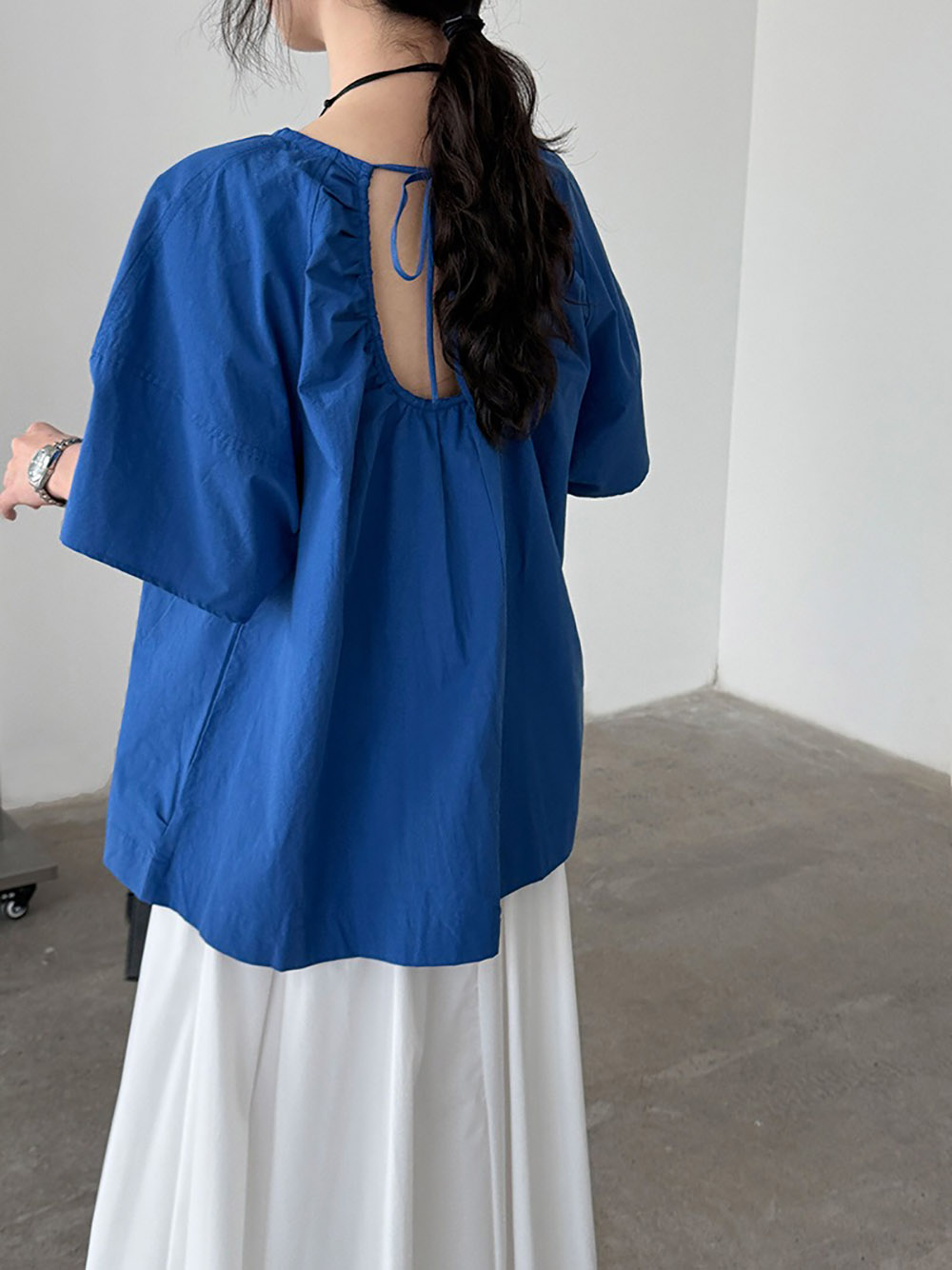 小露背綁帶圓領襯衫,evaviva,U2-ZA09203,小露背綁帶圓領襯衫,領500,999免運