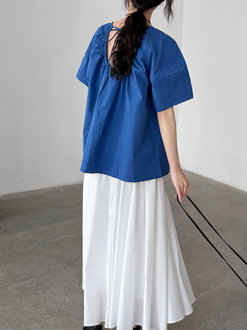 小露背綁帶圓領襯衫,evaviva,U2-ZA09203,小露背綁帶圓領襯衫,領500,999免運