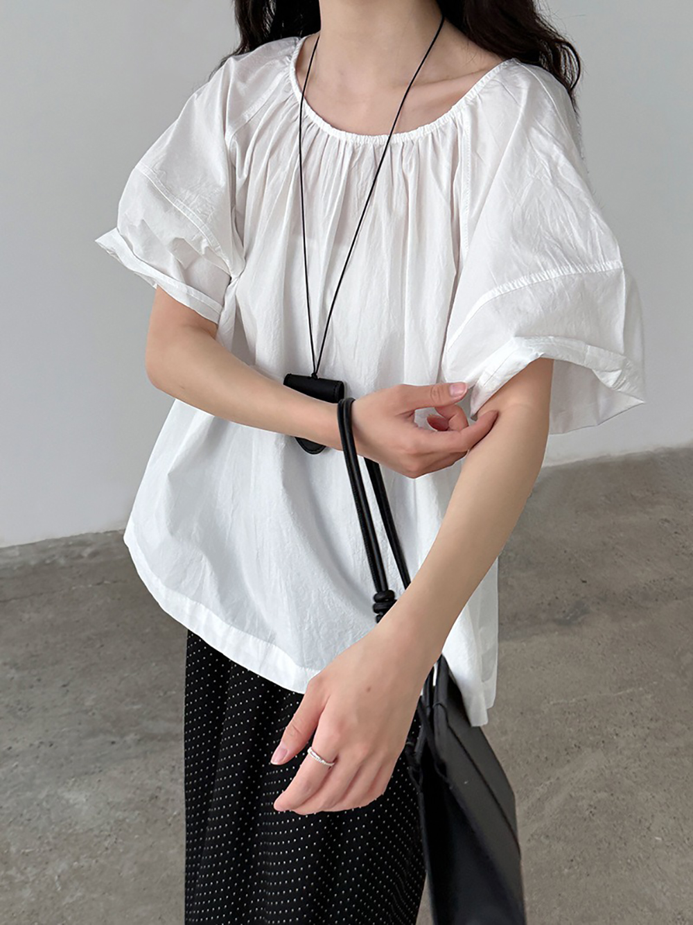 小露背綁帶圓領襯衫,evaviva,U2-ZA09203,小露背綁帶圓領襯衫,領500,999免運