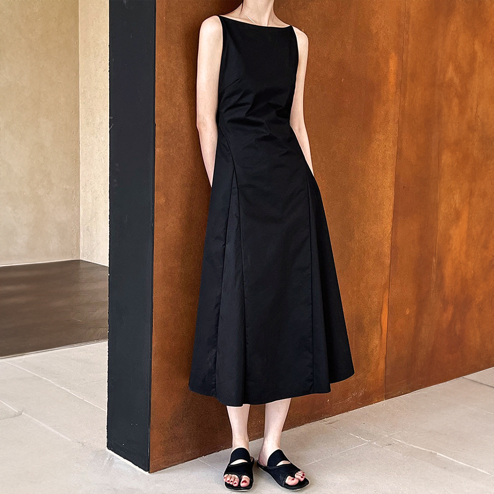 收腰A字女神款長洋裝