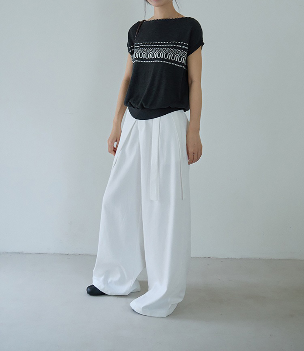 緹花紋露肩針織上衣,evaviva,XR-ZA09205,緹花紋露肩針織上衣,領500,999免運