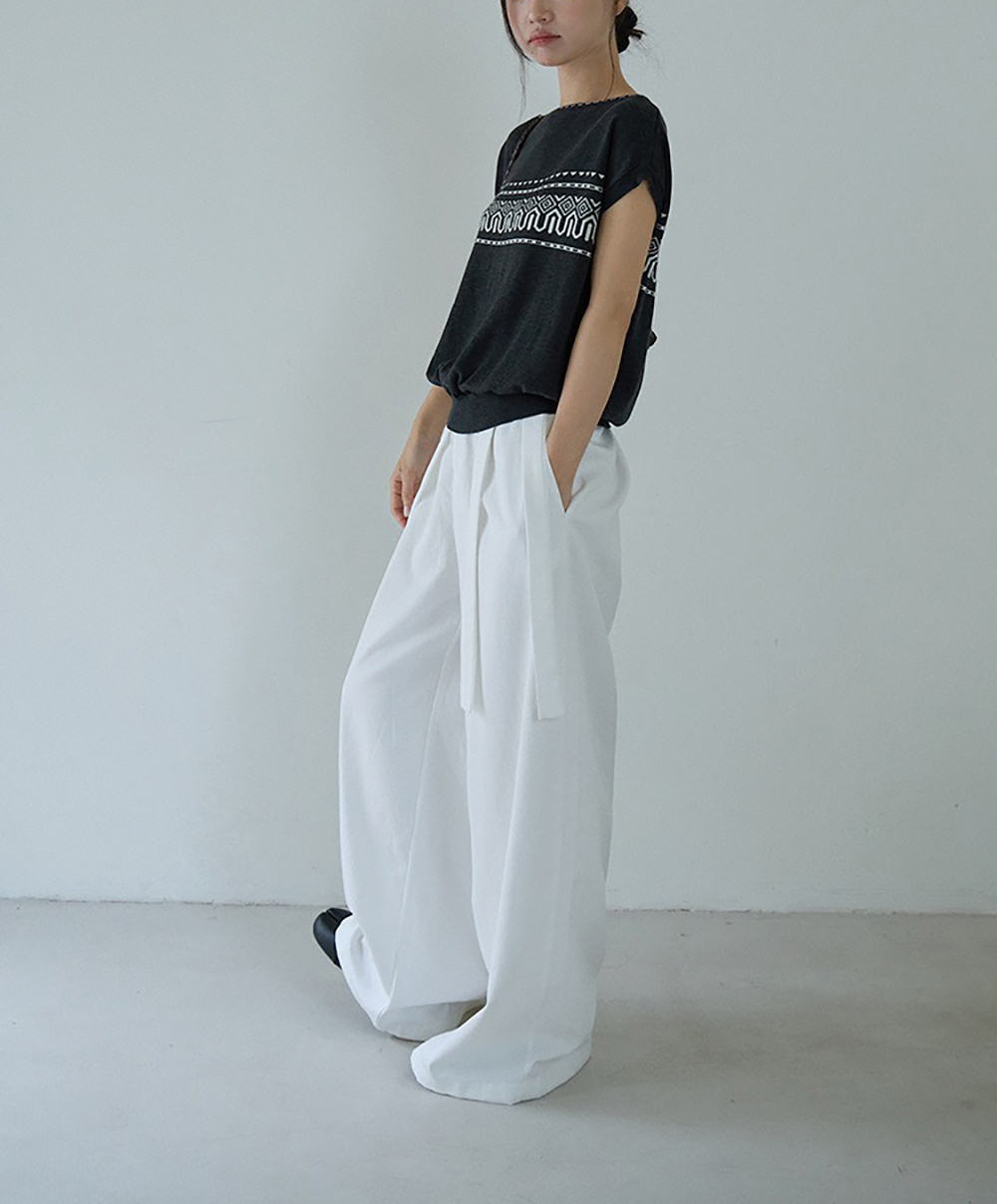 緹花紋露肩針織上衣,evaviva,XR-ZA09205,緹花紋露肩針織上衣,領500,999免運