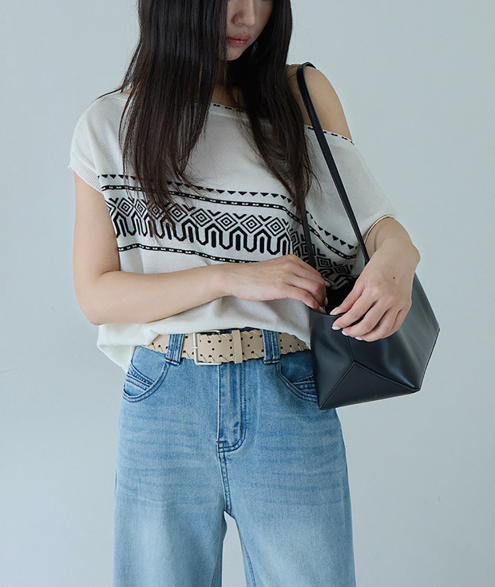 緹花紋露肩針織上衣,evaviva,XR-ZA09205,緹花紋露肩針織上衣,領500,999免運