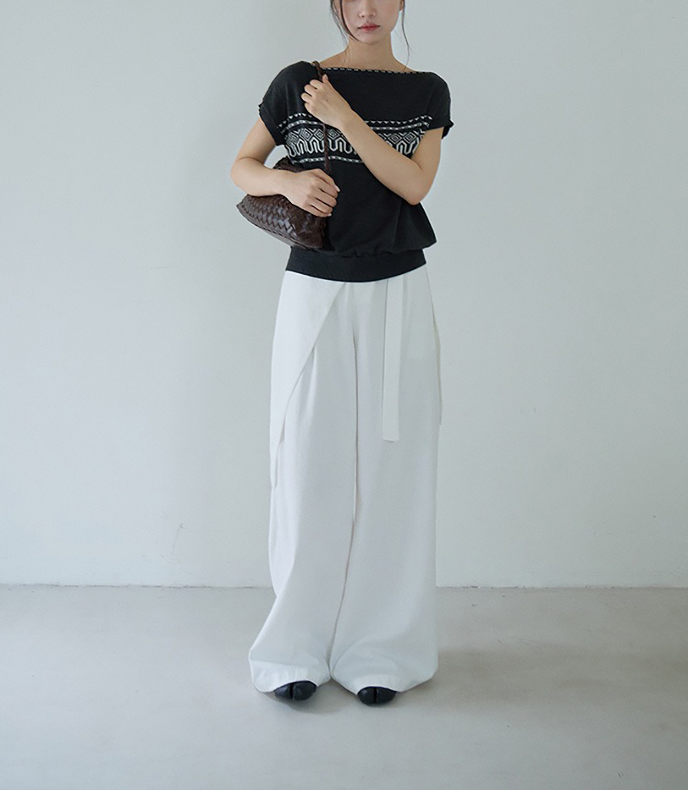 緹花紋露肩針織上衣,evaviva,XR-ZA09205,緹花紋露肩針織上衣,領500,999免運