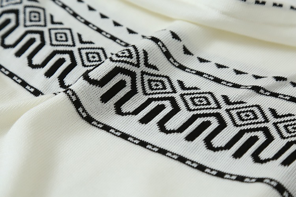 緹花紋露肩針織上衣,evaviva,XR-ZA09205,緹花紋露肩針織上衣,領500,999免運