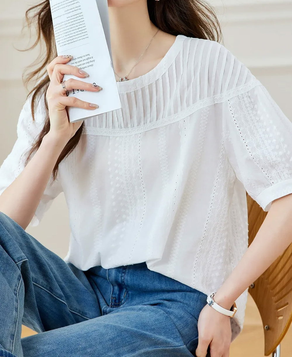 百摺設計刺繡圓領襯衫,evaviva,8C-HV7543,百摺設計刺繡圓領襯衫,領500,999免運