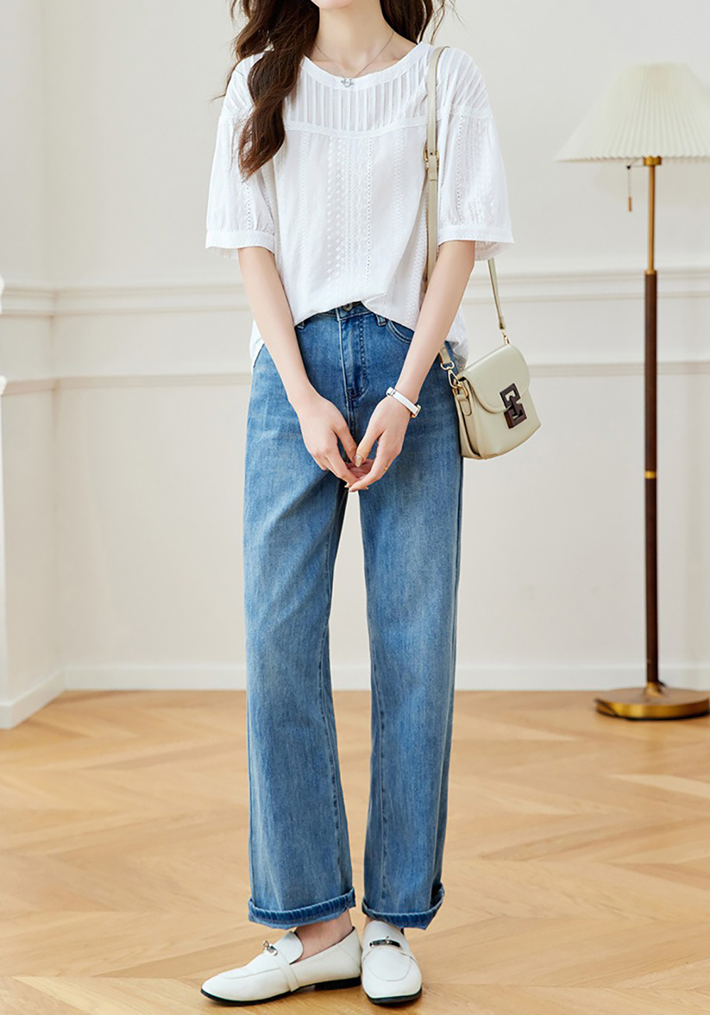 百摺設計刺繡圓領襯衫,evaviva,8C-HV7543,百摺設計刺繡圓領襯衫,領500,999免運