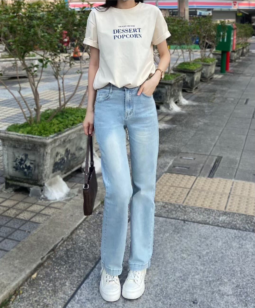 淺藍刷色直筒牛仔褲,evaviva,99-BF7526,淺藍刷色直筒牛仔褲,領500,999免運