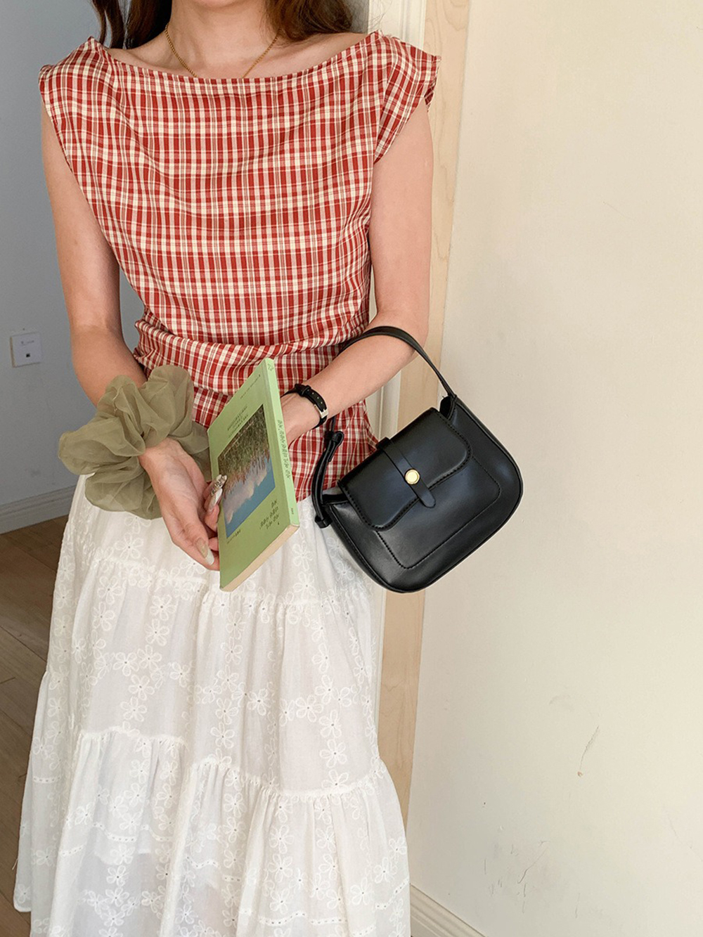 文藝風收腰格紋上衣,evaviva,8C-FD7539,文藝風收腰格紋上衣,領500,999免運