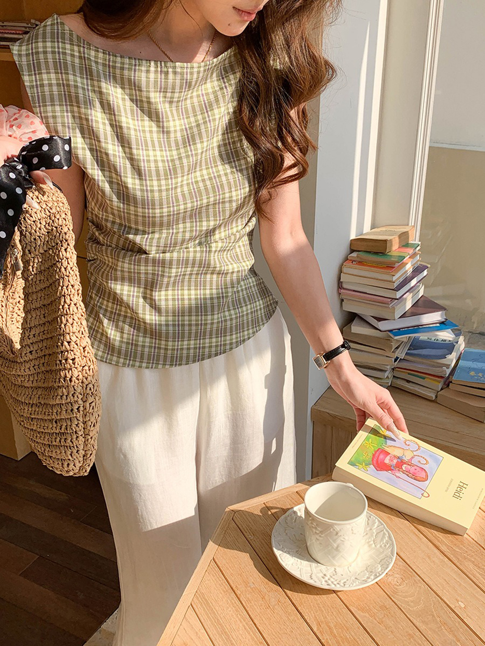 文藝風收腰格紋上衣,evaviva,8C-FD7539,文藝風收腰格紋上衣,領500,999免運