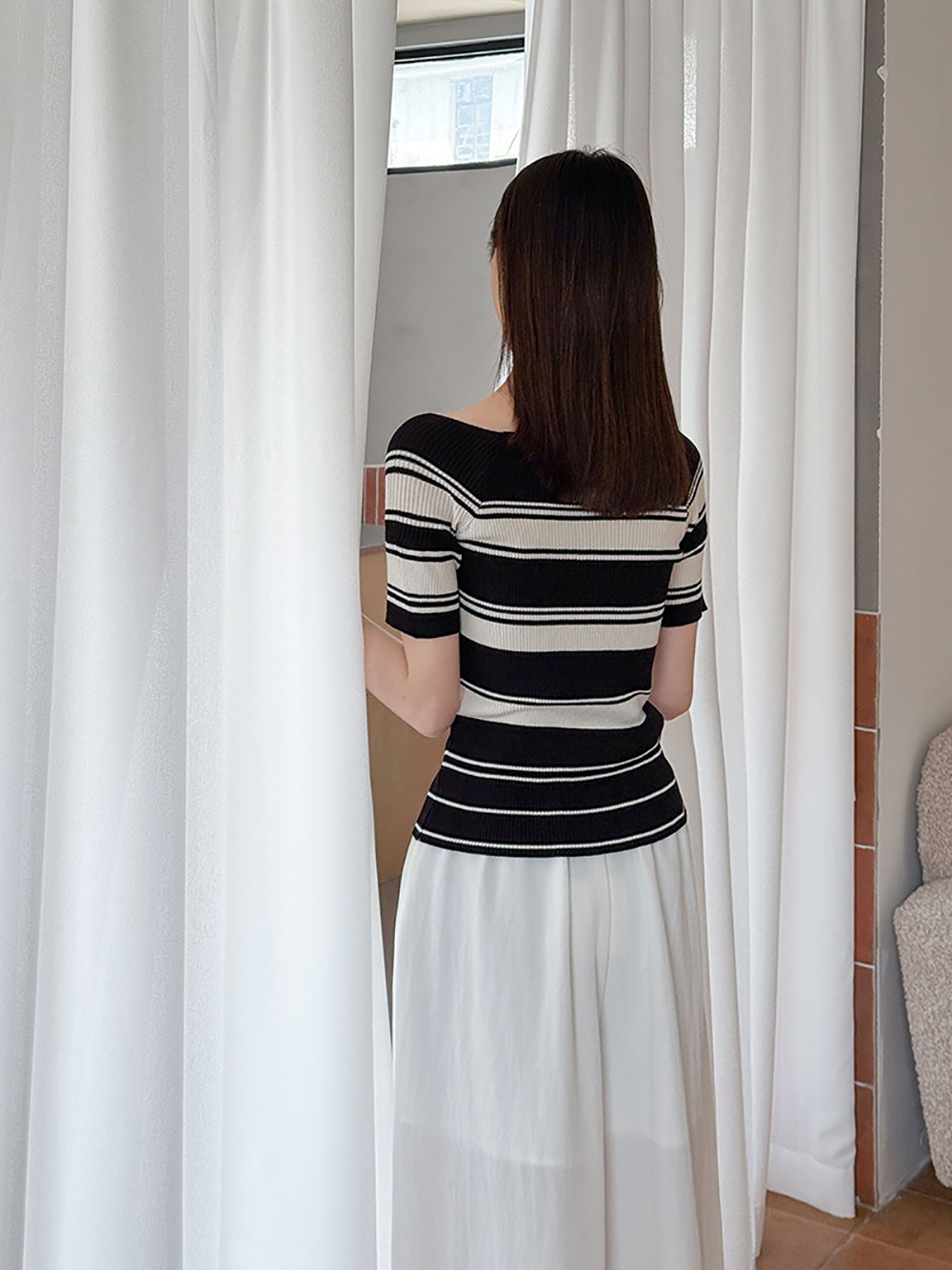 撞色交叉V領針織上衣,evaviva,8C-GW7549,撞色交叉V領針織上衣,周新品優惠,NEWARRIVAL