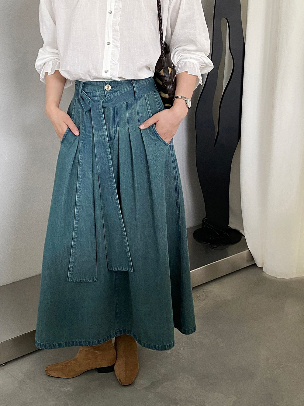 後腰鬆緊打摺感牛仔裙,evaviva,8C-GZ7572,後腰鬆緊打摺感牛仔裙,周新品優惠,NEWARRIVAL