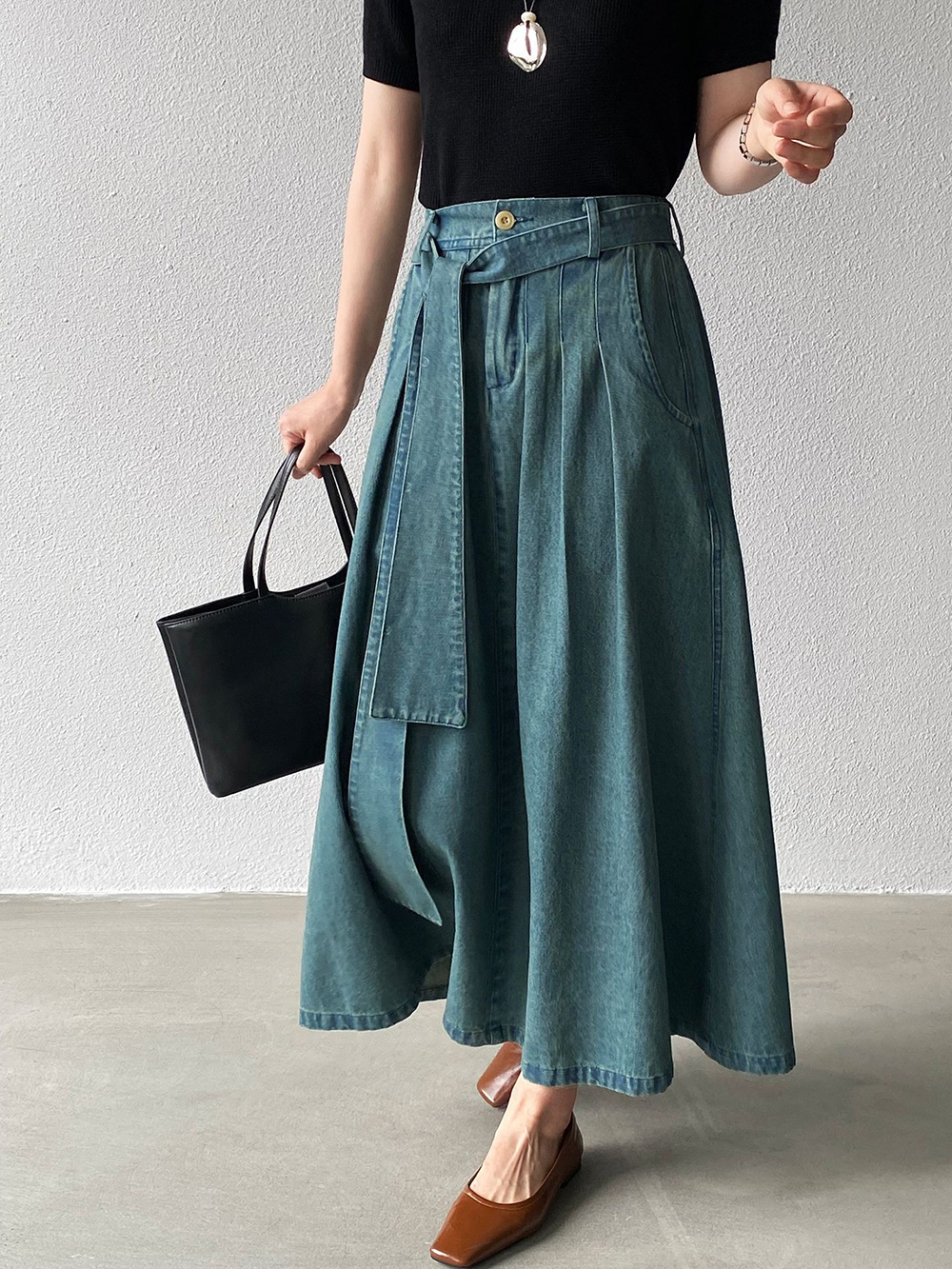 後腰鬆緊打摺感牛仔裙,evaviva,8C-GZ7572,後腰鬆緊打摺感牛仔裙,周新品優惠,NEWARRIVAL