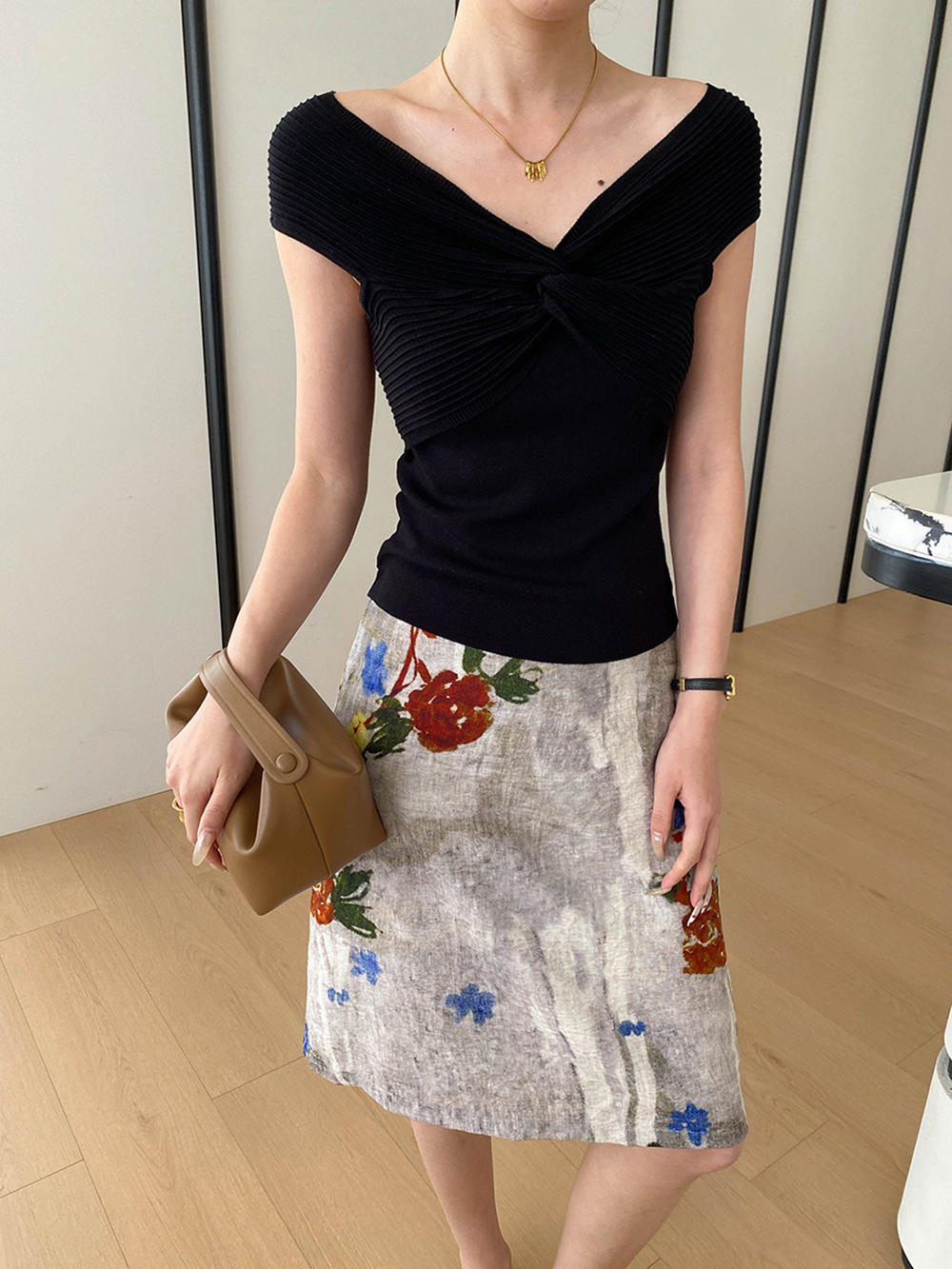 氣質扭結V領針織上衣,evaviva,4N-ZA09220,氣質扭結V領針織上衣,周新品優惠,NEWARRIVAL