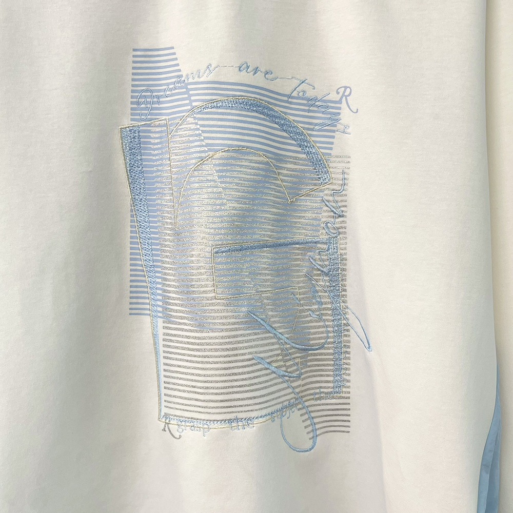 拼接感字母刺繡上衣,evaviva,99-AL7071,拼接感字母刺繡上衣,領500,999免運