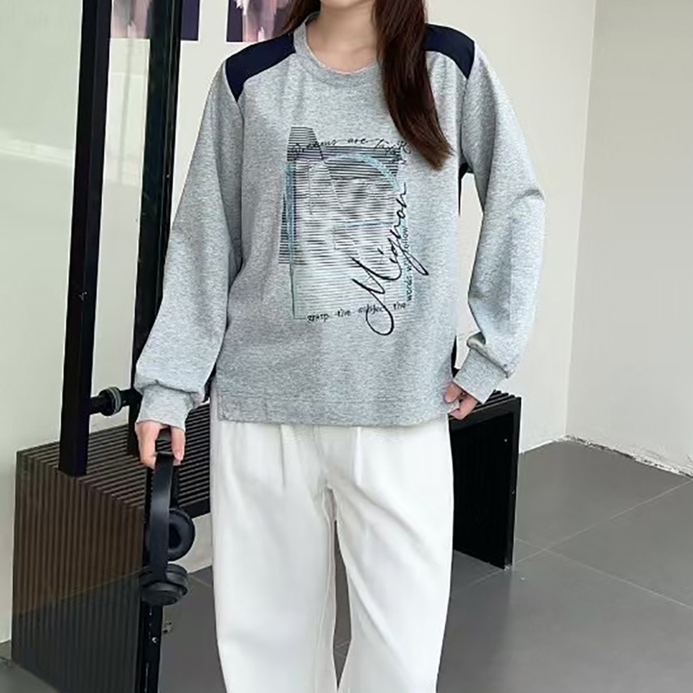 拼接感字母刺繡上衣
