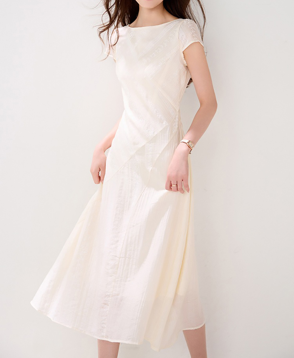 緹花刺繡A字修身洋裝,evaviva,8C-GO7723,緹花刺繡A字修身洋裝,領500,999免運