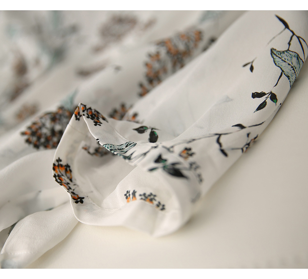 印花雪紡蝙蝠袖上衣,evaviva,8C-GY7827,印花雪紡蝙蝠袖上衣,領500,999免運