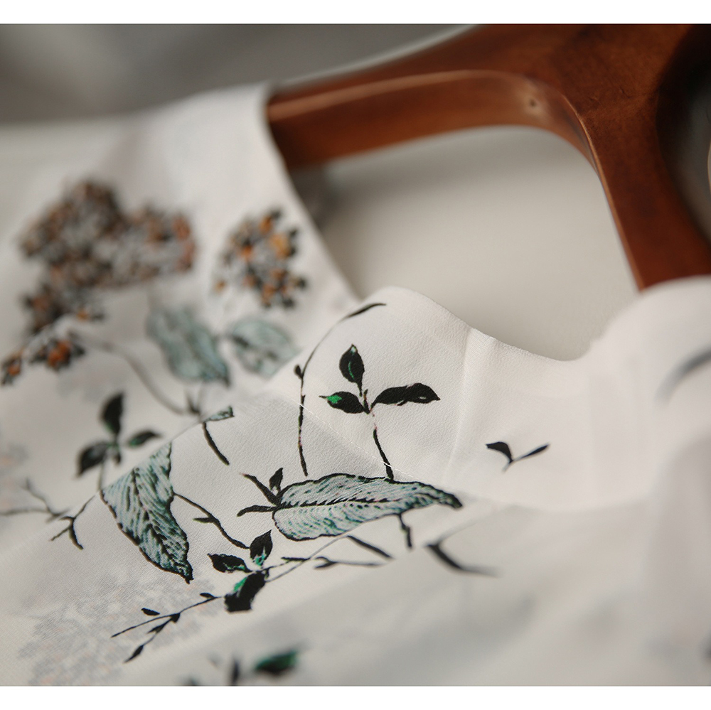 印花雪紡蝙蝠袖上衣,evaviva,8C-GY7827,印花雪紡蝙蝠袖上衣,領500,999免運