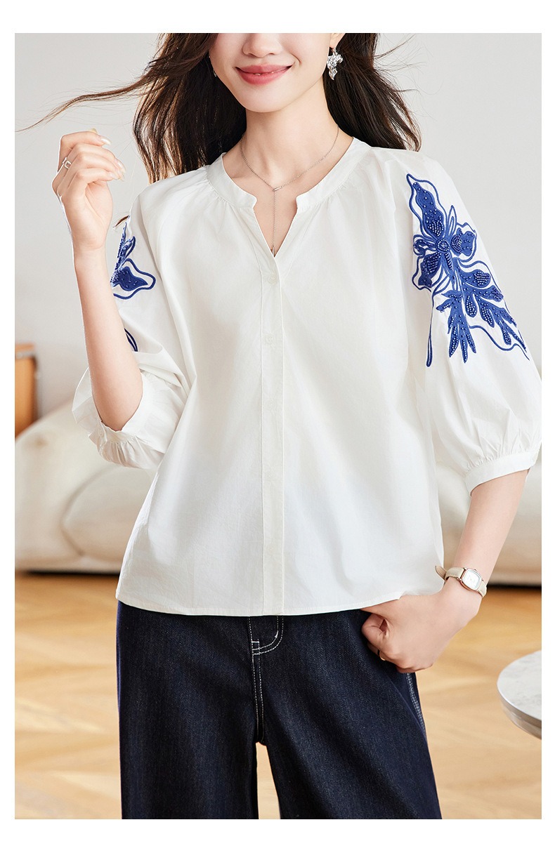 典雅立體刺繡澎袖上衣,evaviva,8C-HV7885,典雅立體刺繡澎袖上衣,領500,999免運