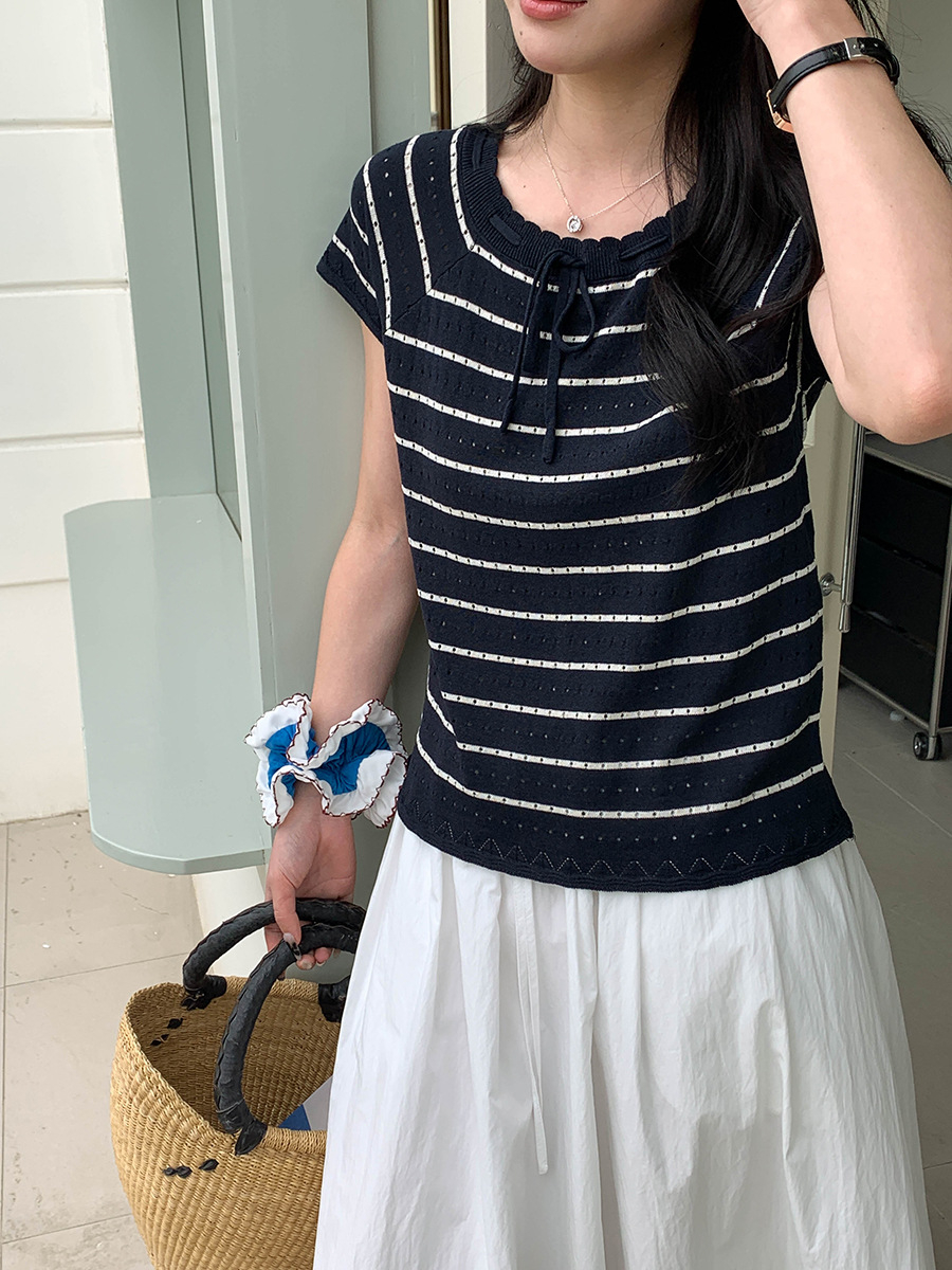 鏤空綁帶條紋針織上衣,evaviva,8C-GG7955,鏤空綁帶條紋針織上衣,領500,999免運