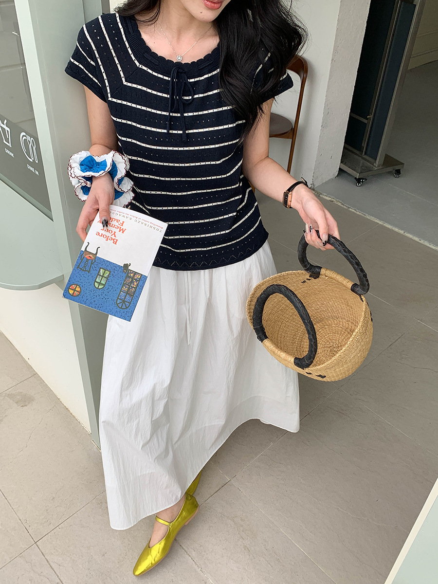 鏤空綁帶條紋針織上衣,evaviva,8C-GG7955,鏤空綁帶條紋針織上衣,領500,999免運