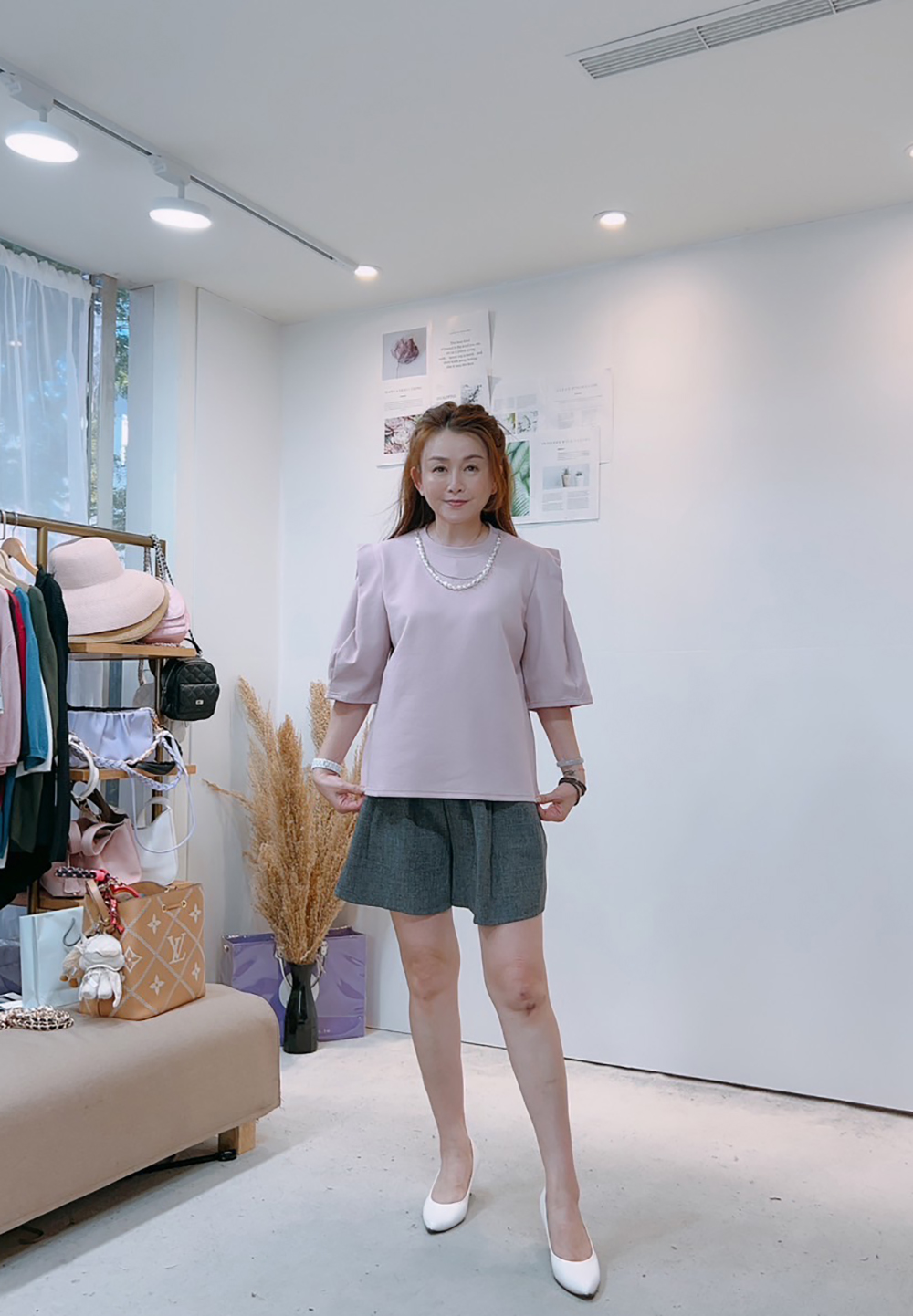 輕奢裝飾項鍊圓領上衣