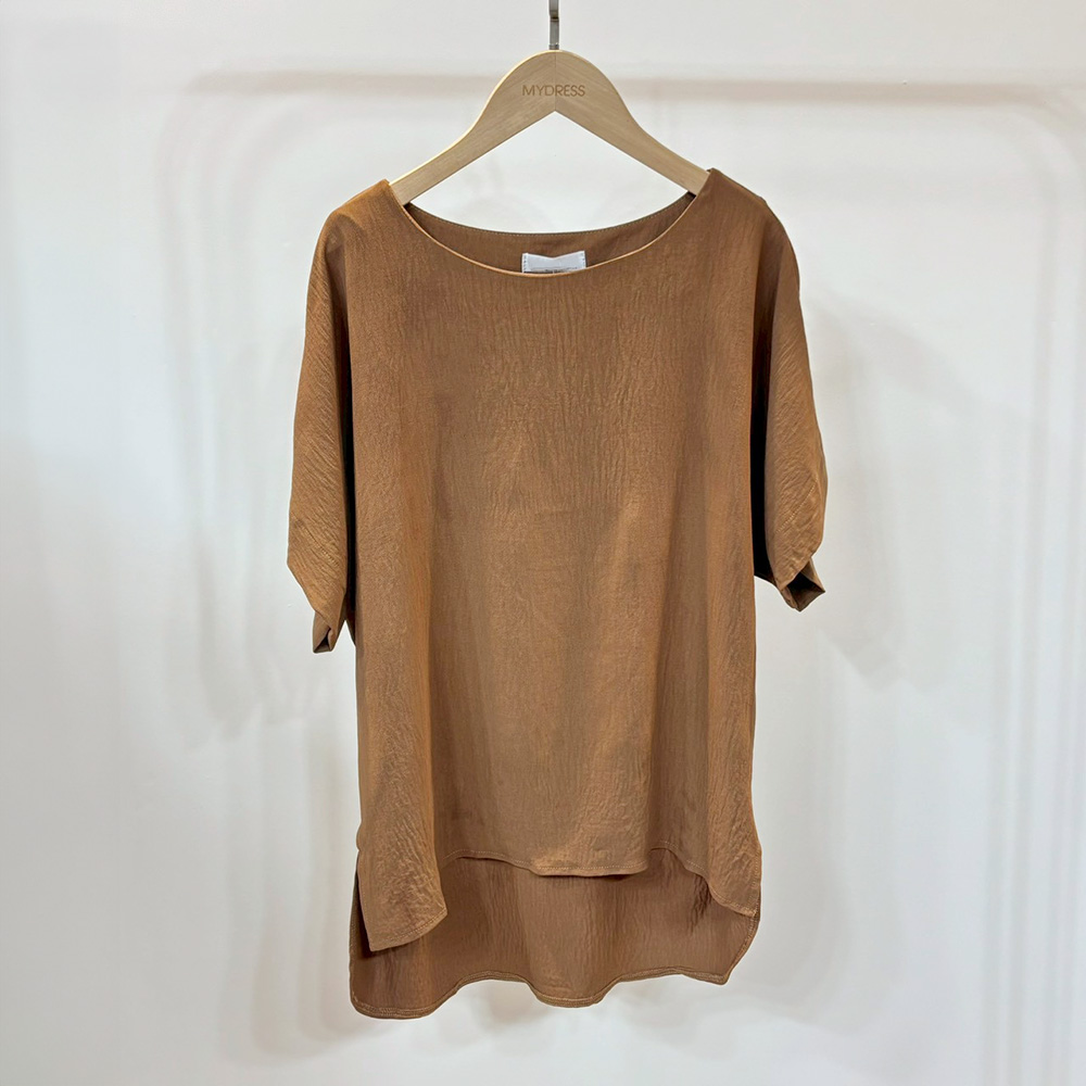 側開衩寬鬆圓領上衣,evaviva,8C-MV7438,側開衩寬鬆圓領上衣,領500,999免運