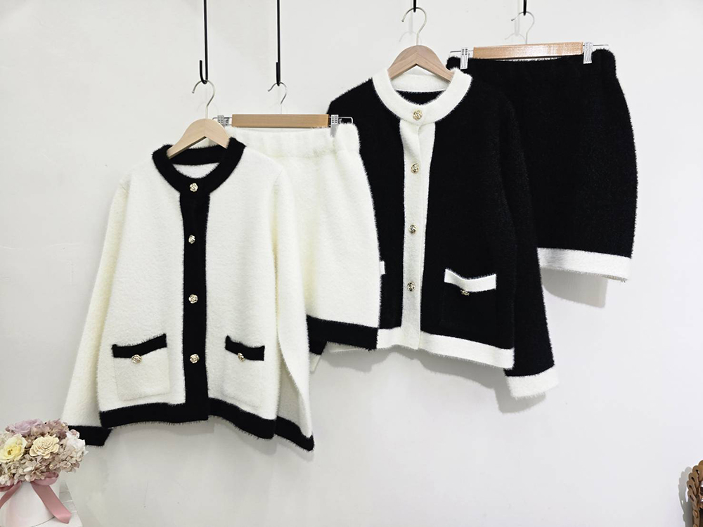 毛絨小香外套短裙套裝