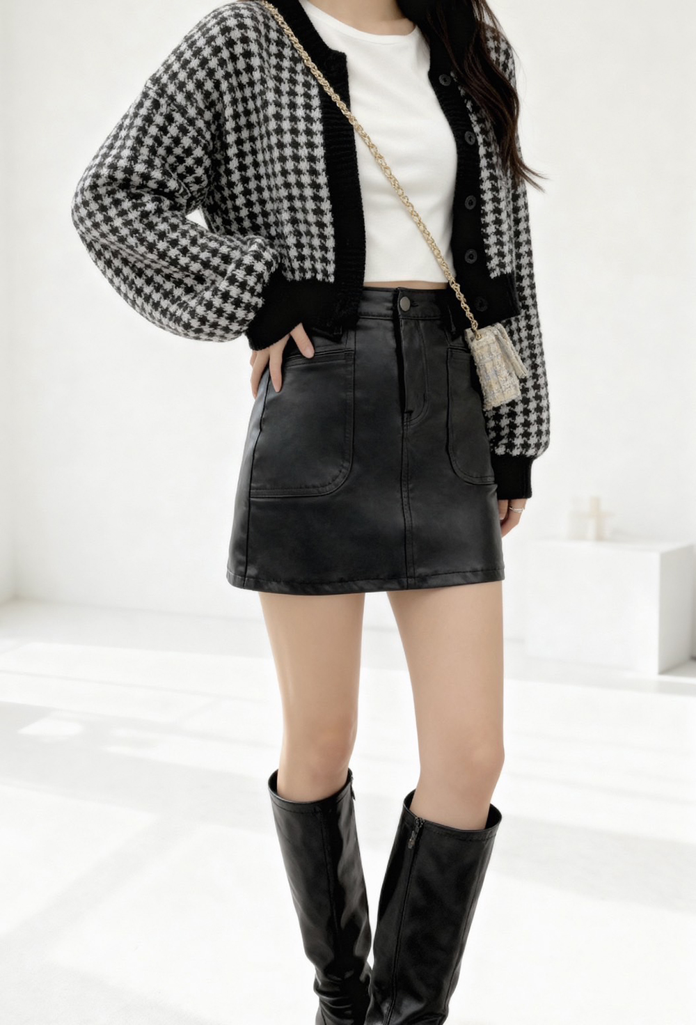 霧面皮革大口袋短裙